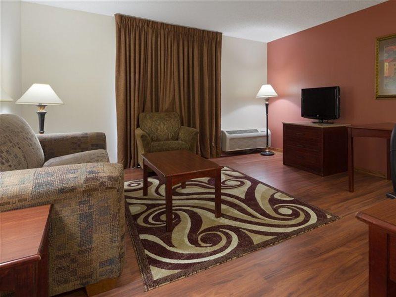 Chicago Club Inn & Suite Oakbrook Terrace Zewnętrze zdjęcie