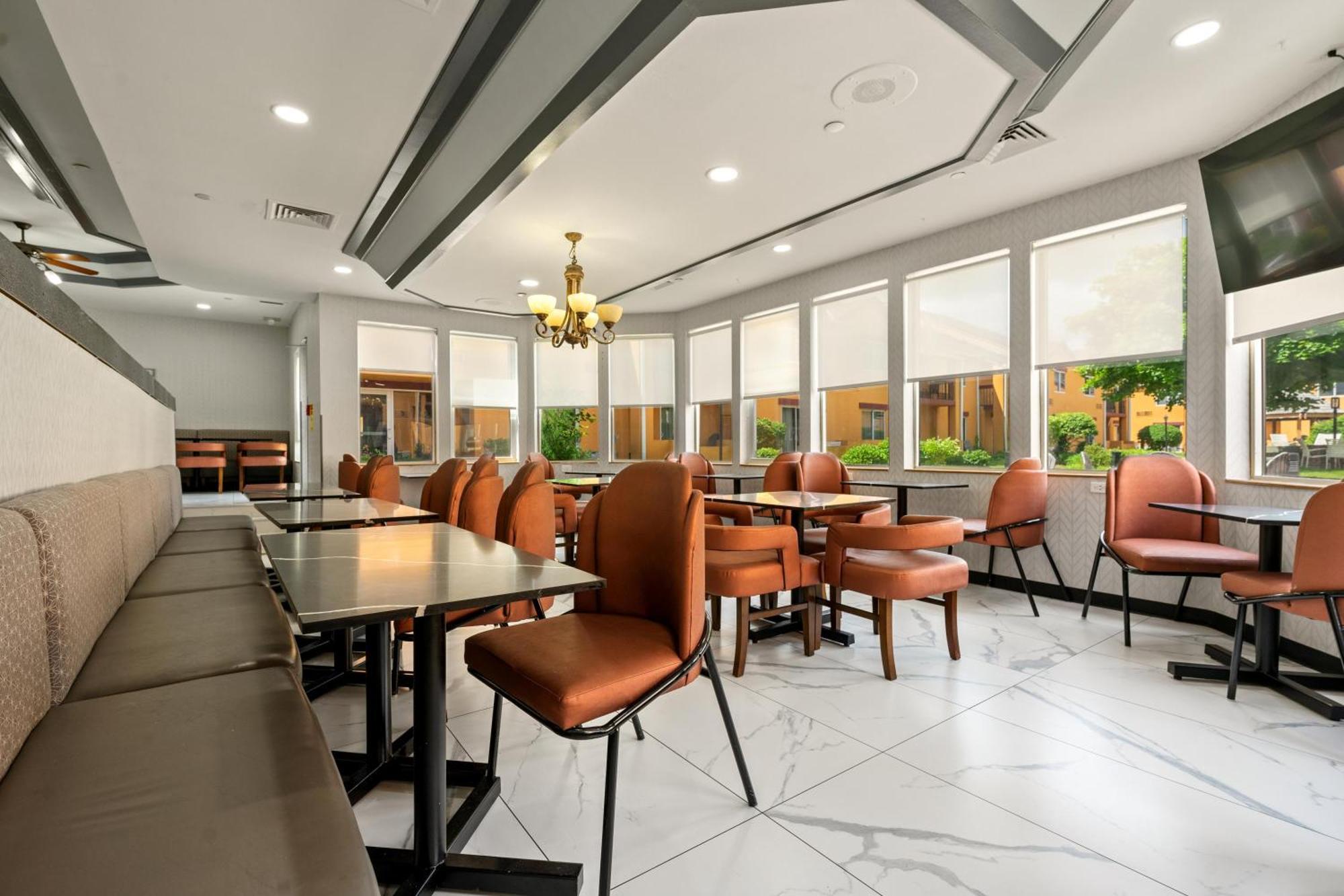 Chicago Club Inn & Suite Oakbrook Terrace Zewnętrze zdjęcie